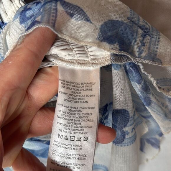 Kimchi Blue Femme Trim Clarabella Tube Top. Size Medium. - Picture 10 of 11